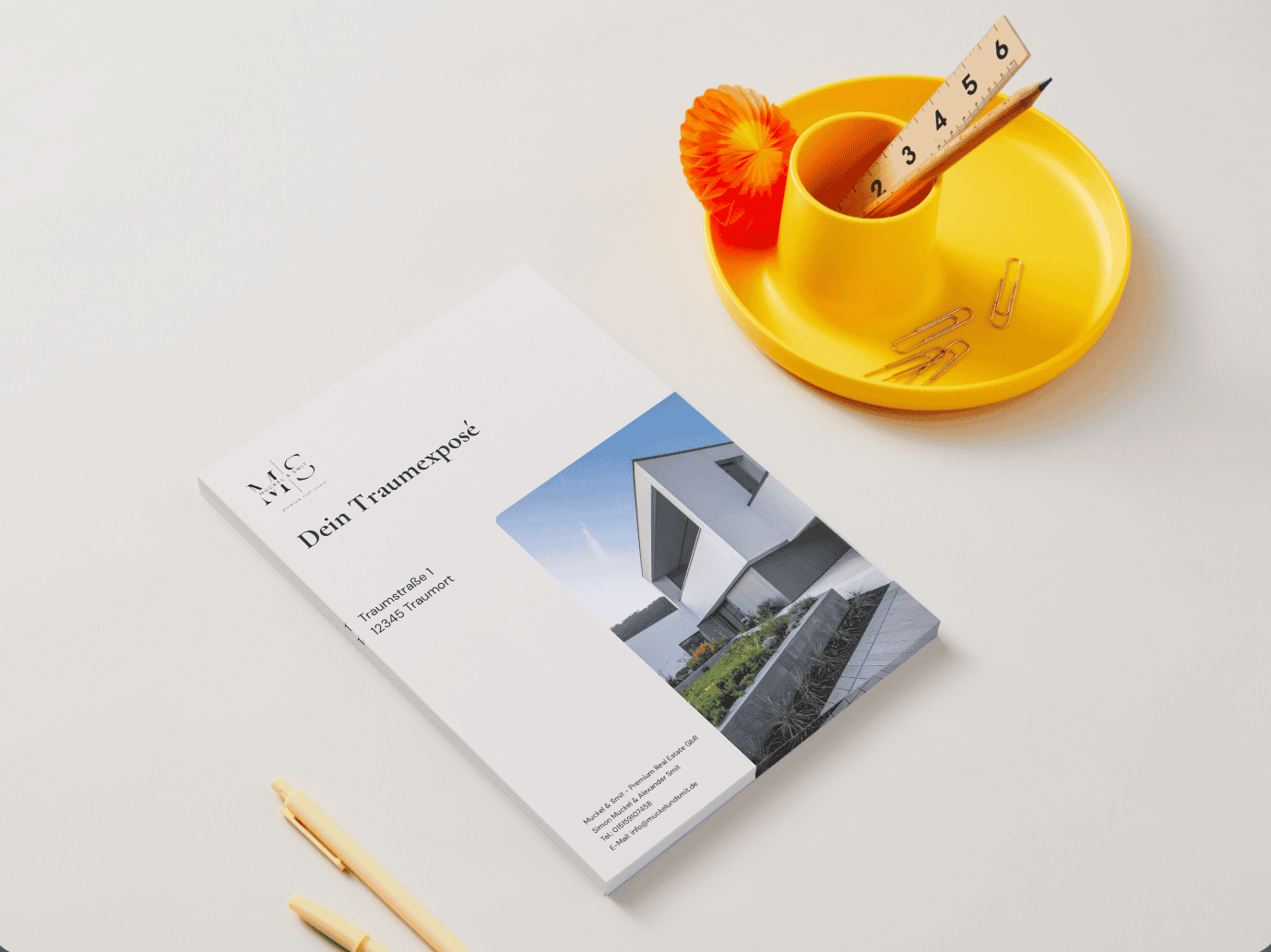 Handgefertigtes Immobilien-Exposé im Zeitungsformat – Muckel & Smit Kreis Viersen